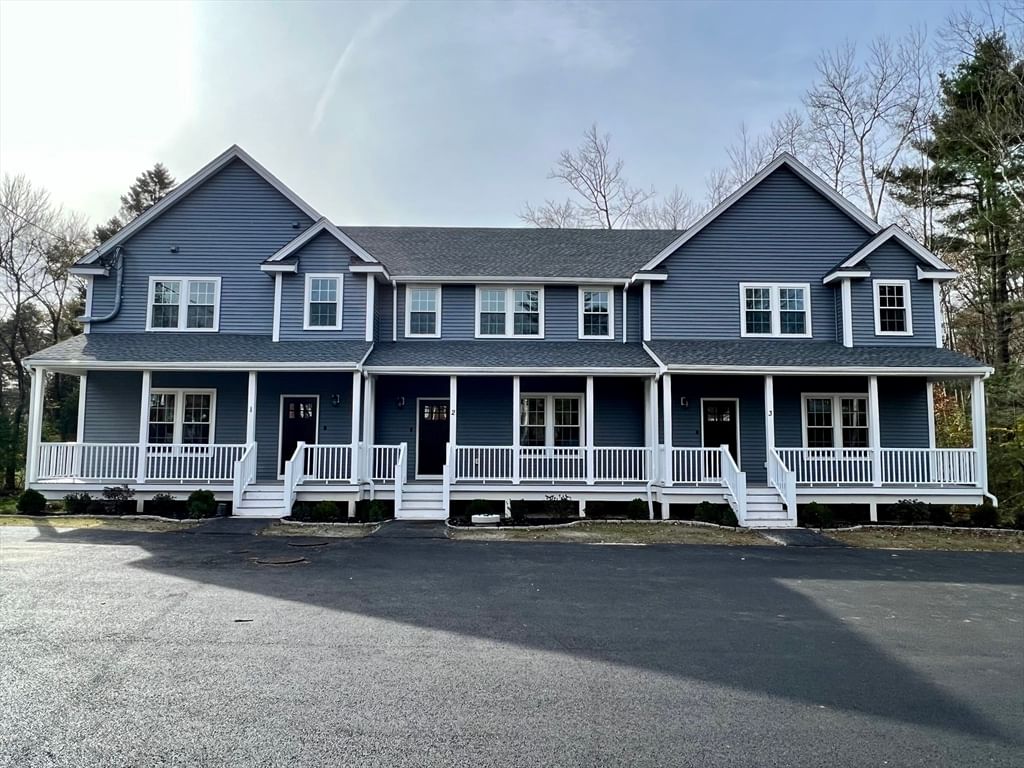 1617 Plymouth St East Bridgewater — Photo 1 of 20