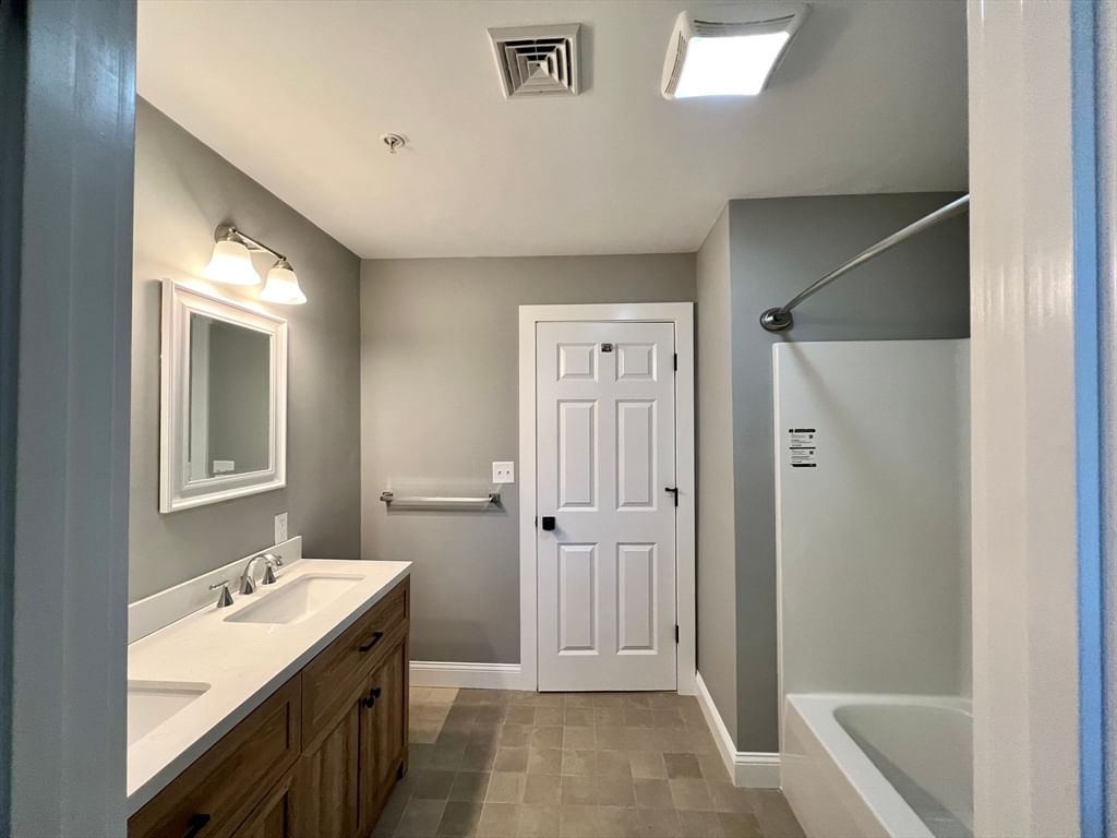 1617 Plymouth St East Bridgewater — Photo 13 of 20
