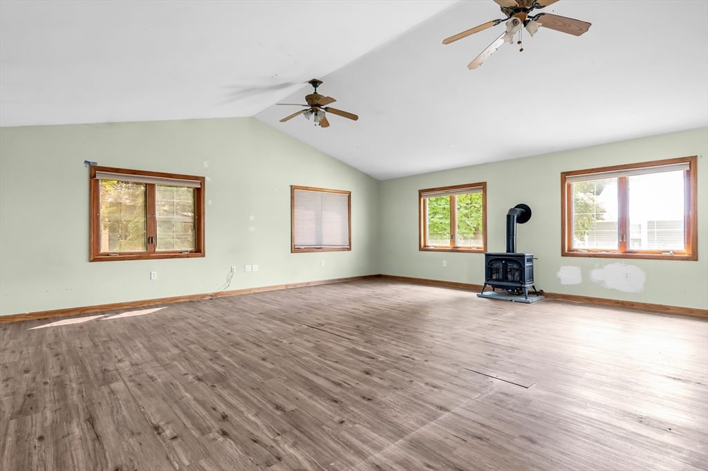 162 Main Street, Plaistow, NH 03865 photo 2