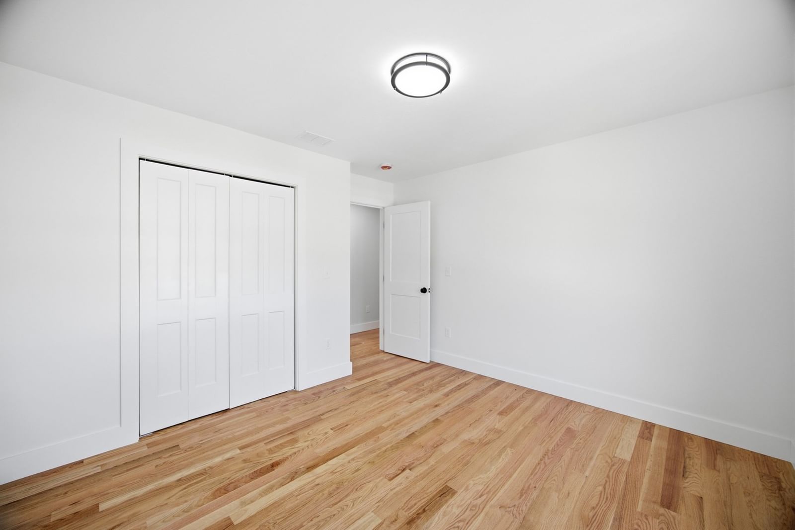 18 Bowker Street Worcester — Photo 13 of 41