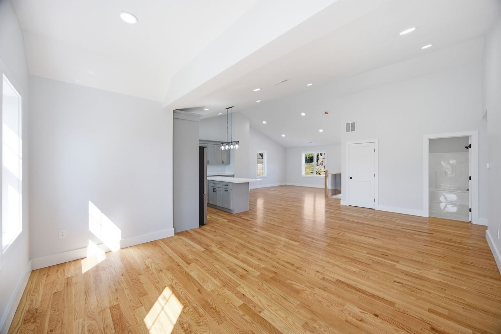 18 Bowker Street Worcester — Photo 8 of 41