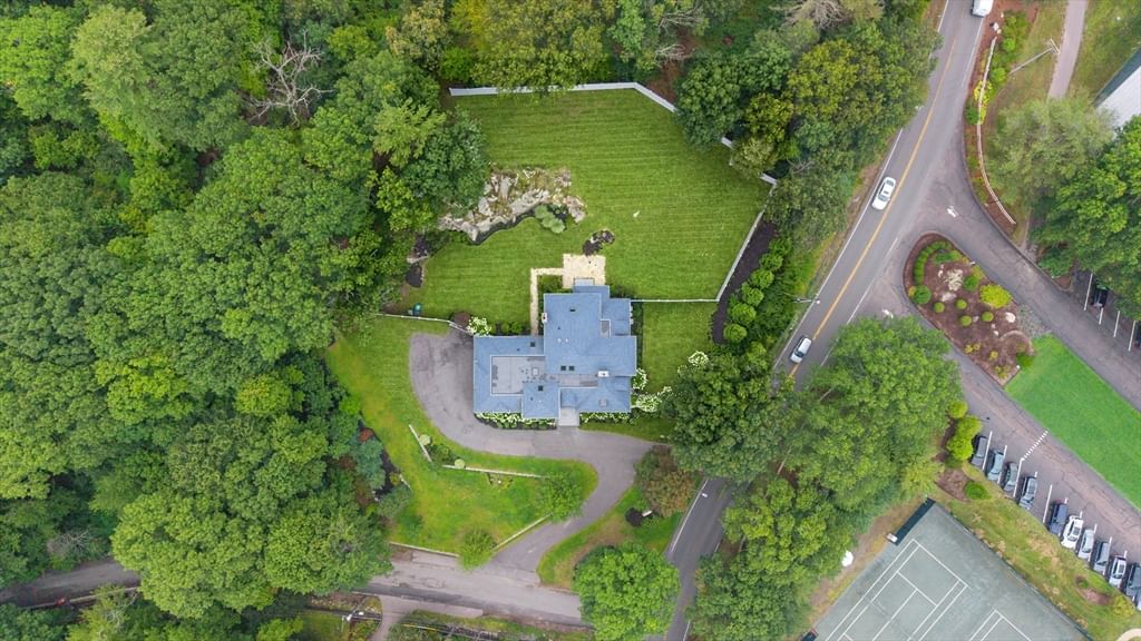 7 Schoolmaster Lane Dedham — Photo 8 of 42
