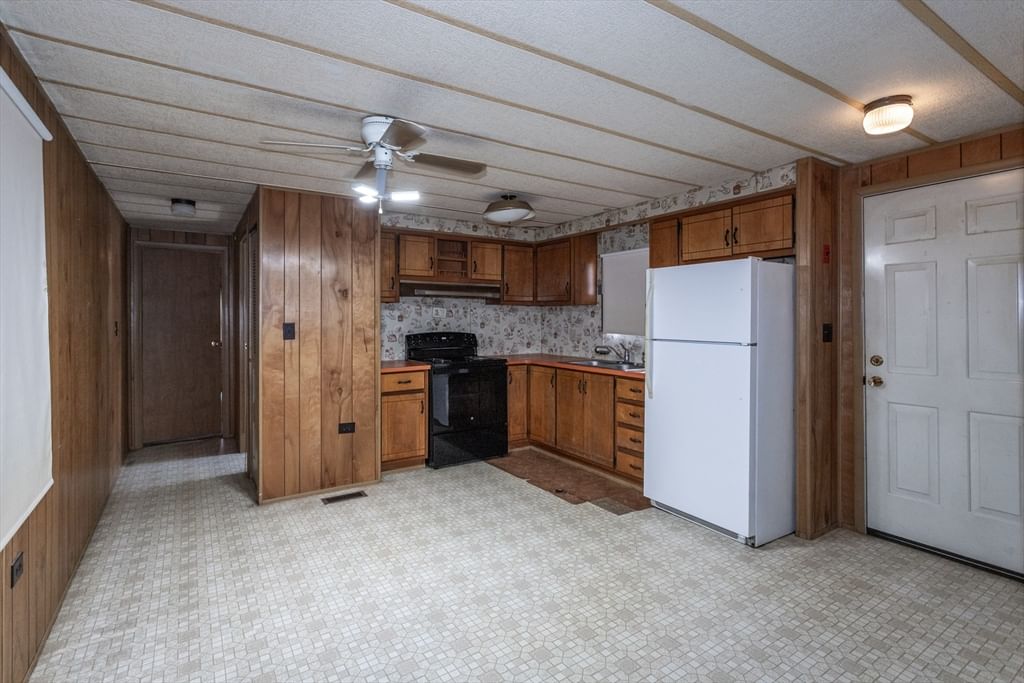 5 Williams Way Westfield — Photo 17 of 31