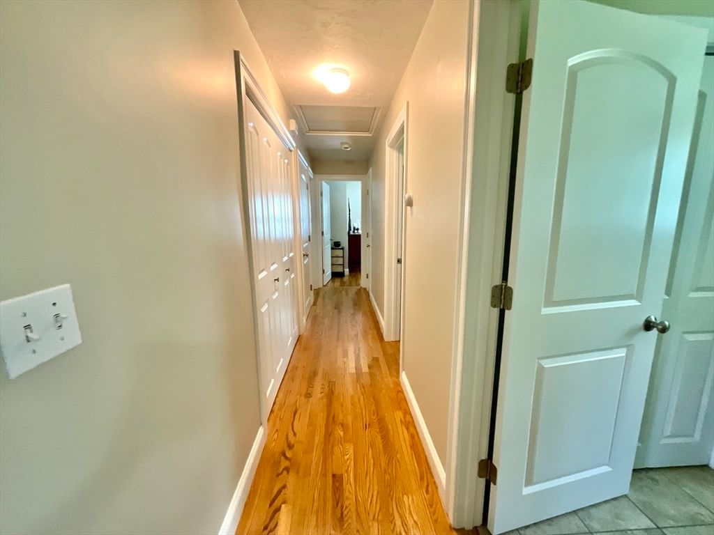 10 Burnap Rd Sutton — Photo 9 of 29