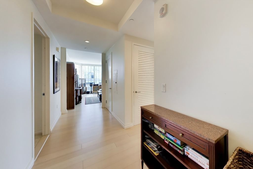 1 Franklin St #2608 Boston — Photo 4 of 27