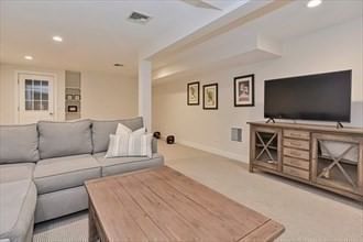 6 Highcroft Way #6 Hopkinton — Photo 27 of 33