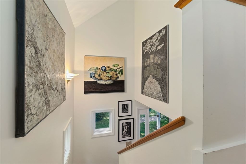 Listing Image 34