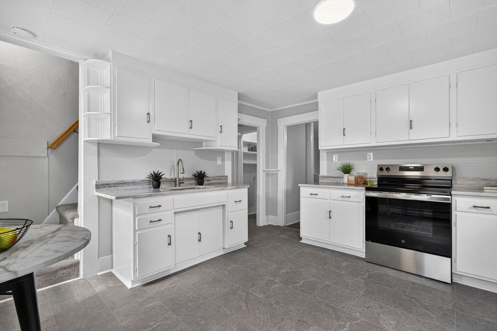 70 Juniper St Winchendon — Photo 8 of 34