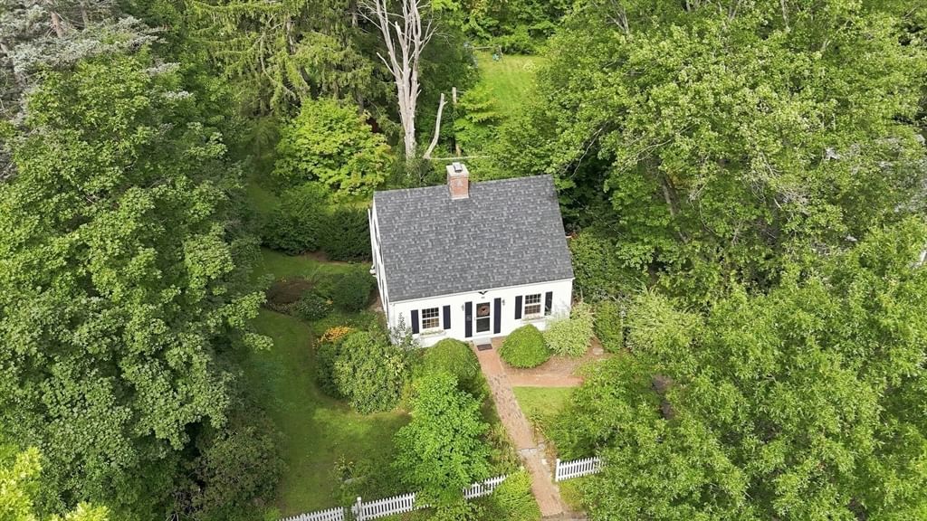 Property at 6 Smith Street, Amherst, MA 01002