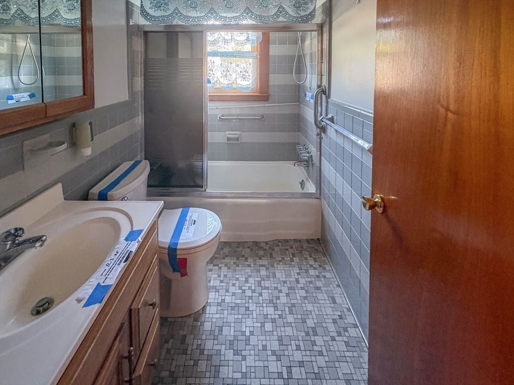 48 Home Street Peabody — Photo 23 of 36