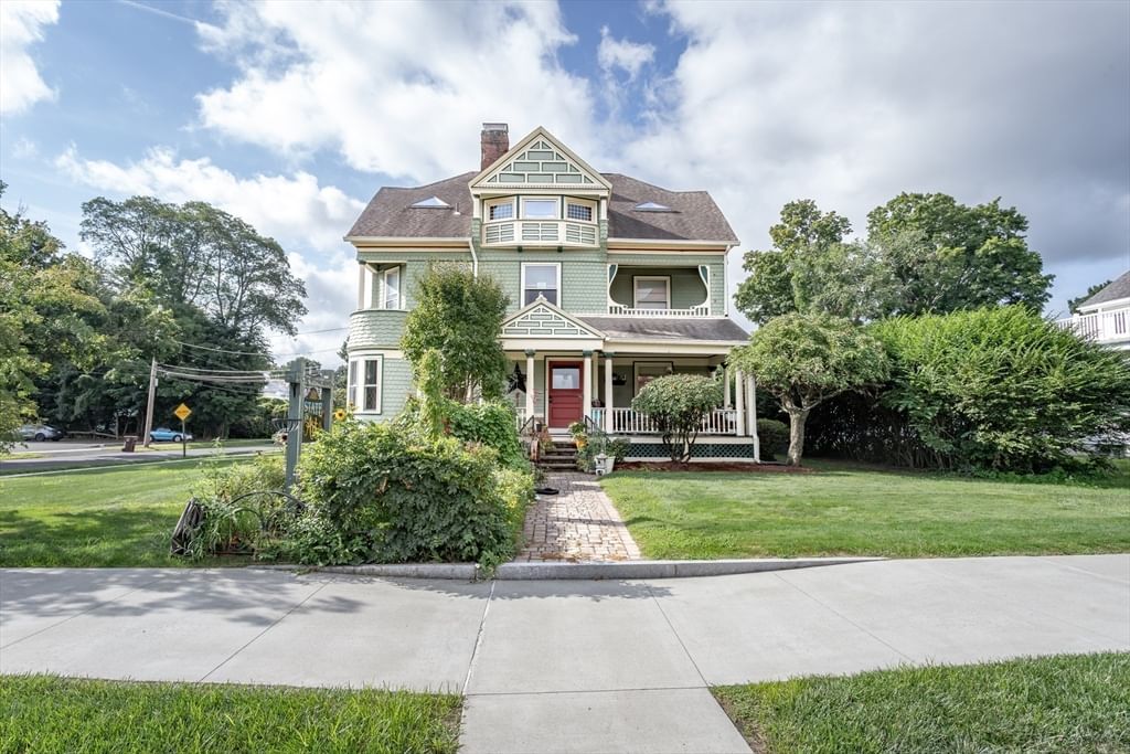 Property at 56 Court St, Westfield, MA 01085