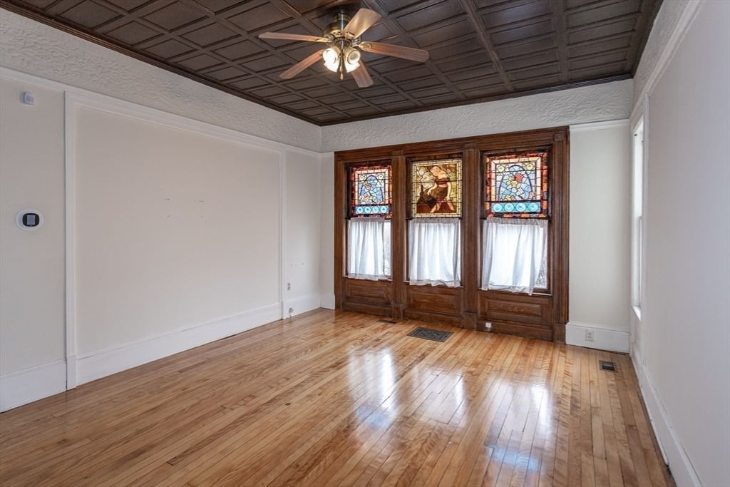56 Court St Westfield — Photo 10 of 37