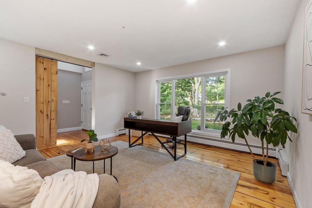 360 Winter Street North Andover — Photo 10 of 42