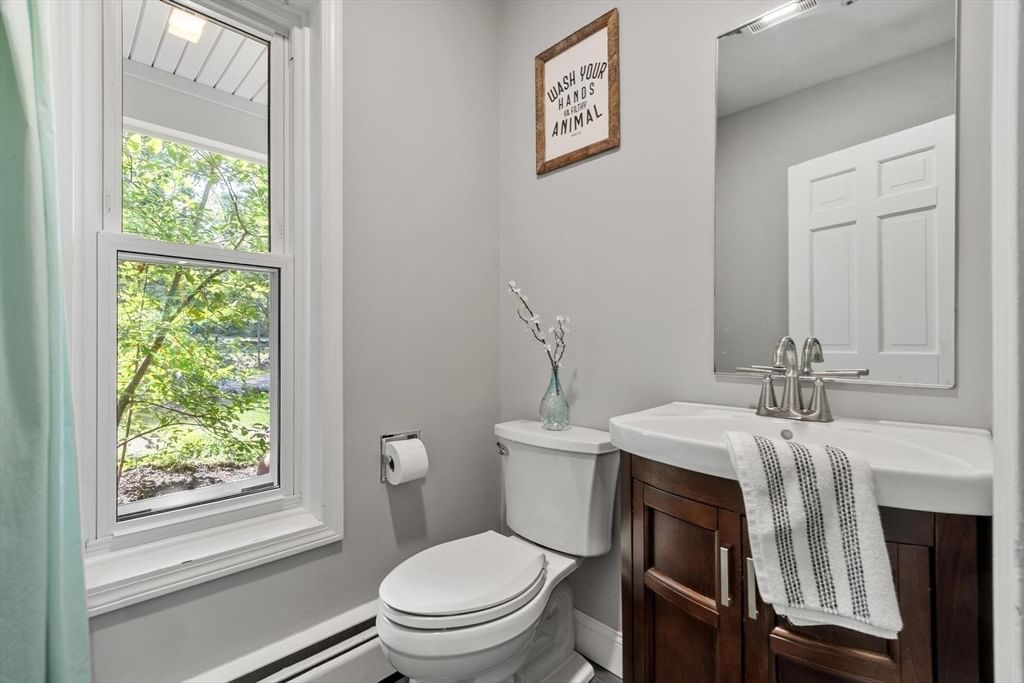 360 Winter Street North Andover — Photo 11 of 42