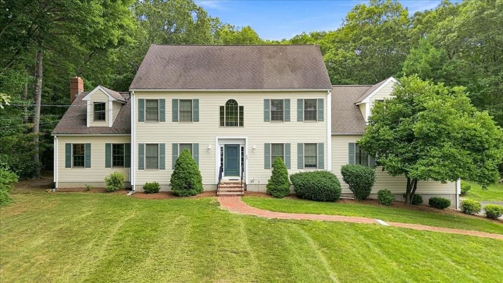 Property at 60 Wagon Road, Walpole, MA 02081