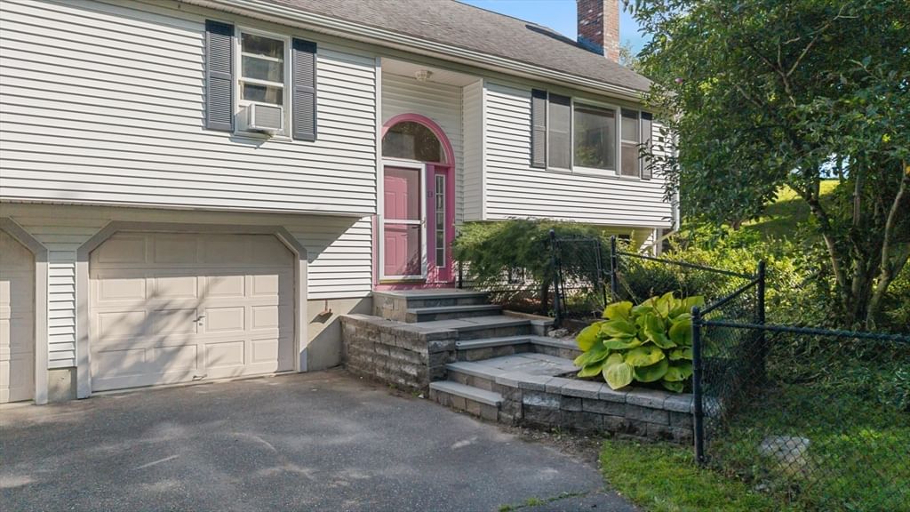 13 Crosby Rd Grafton — Photo 4 of 37