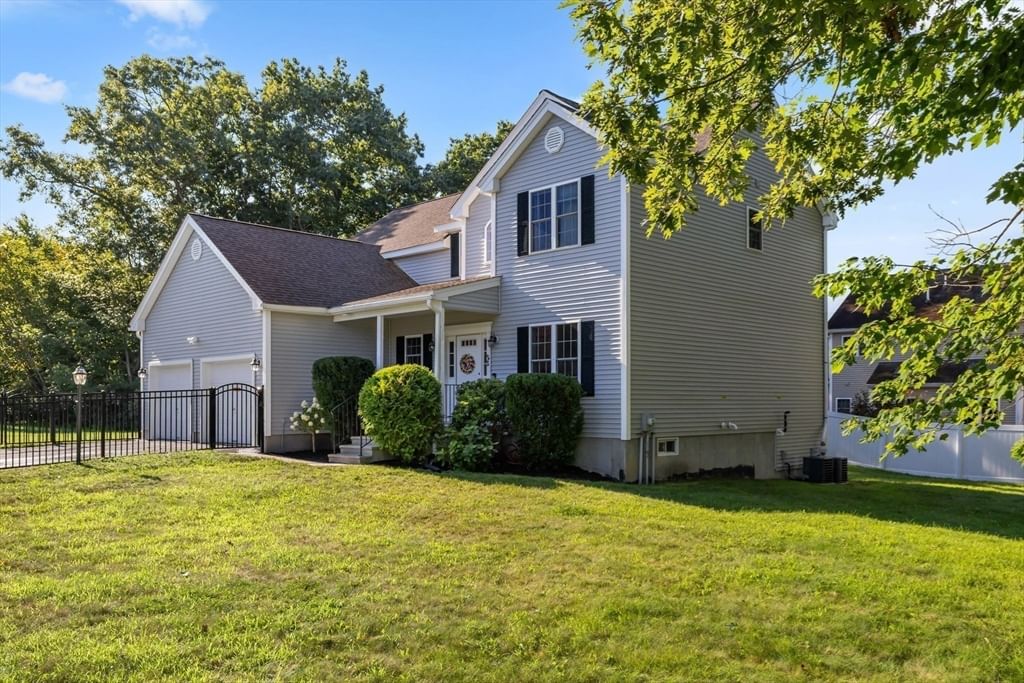 22 W Ledge Rd Clinton — Photo 33 of 36
