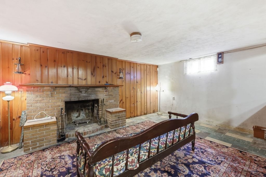 63 Goodwin St Springfield — Photo 30 of 42