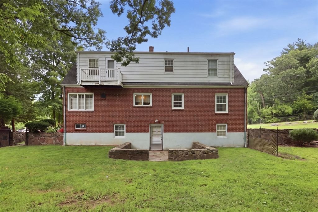 63 Goodwin St Springfield — Photo 36 of 42