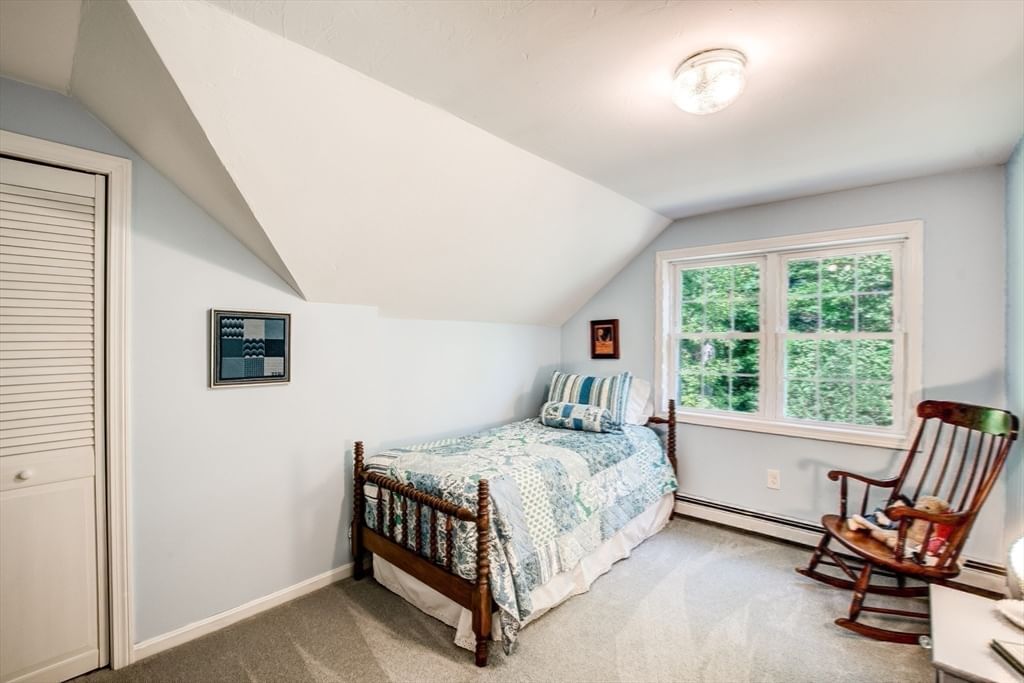 70 Willard Road Westminster — Photo 34 of 42