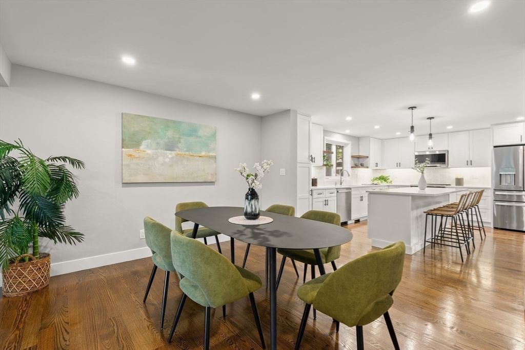 323 Ridge St Arlington — Photo 12 of 38