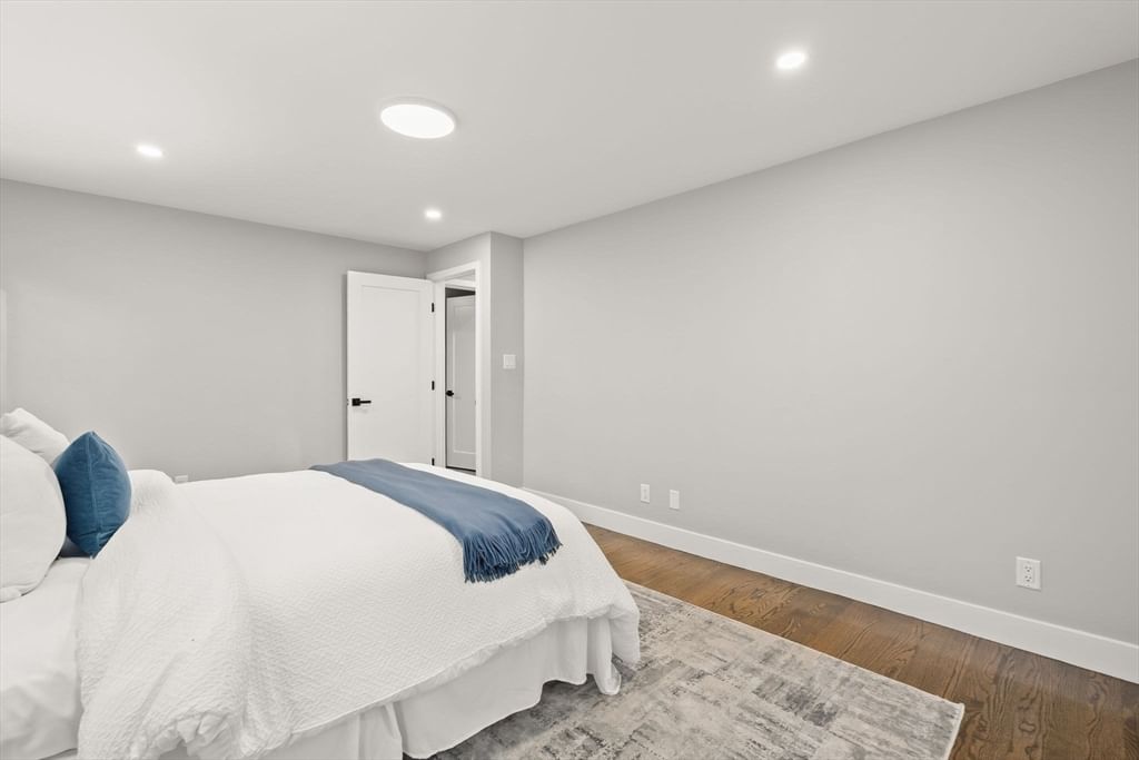 323 Ridge St Arlington — Photo 18 of 38