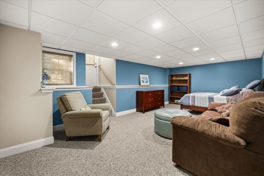 11 Cassidy Place #11 Bridgewater — Photo 20 of 32