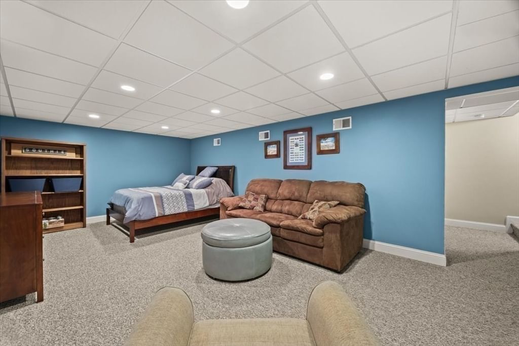 11 Cassidy Place #11 Bridgewater — Photo 21 of 32