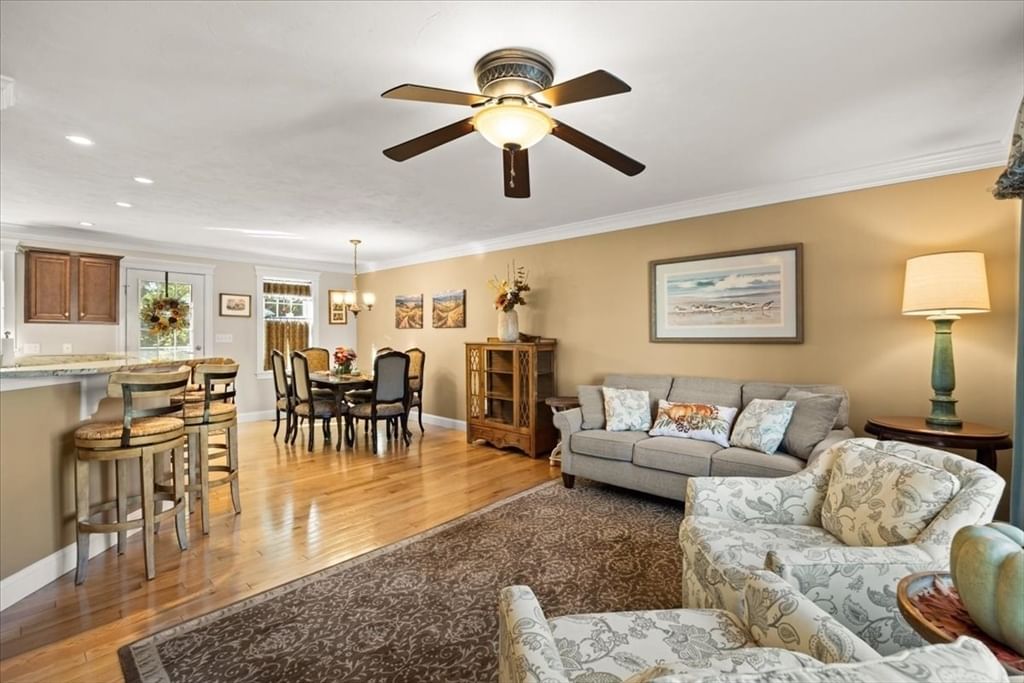 11 Cassidy Place #11 Bridgewater — Photo 3 of 32