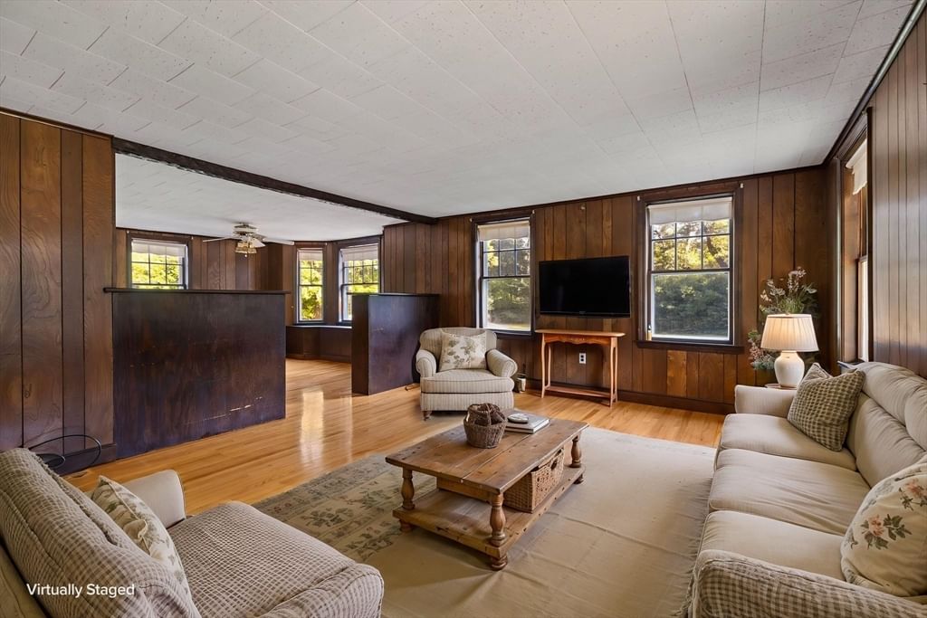 175 Berry St Wrentham — Photo 16 of 40