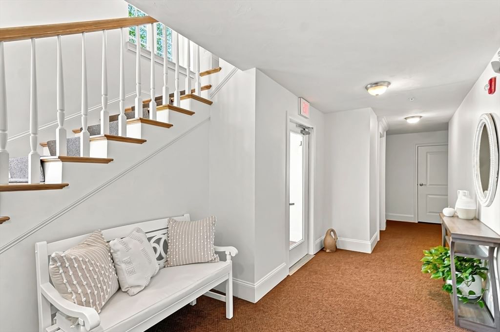 221 Worcester Lane #6 Waltham — Photo 28 of 34