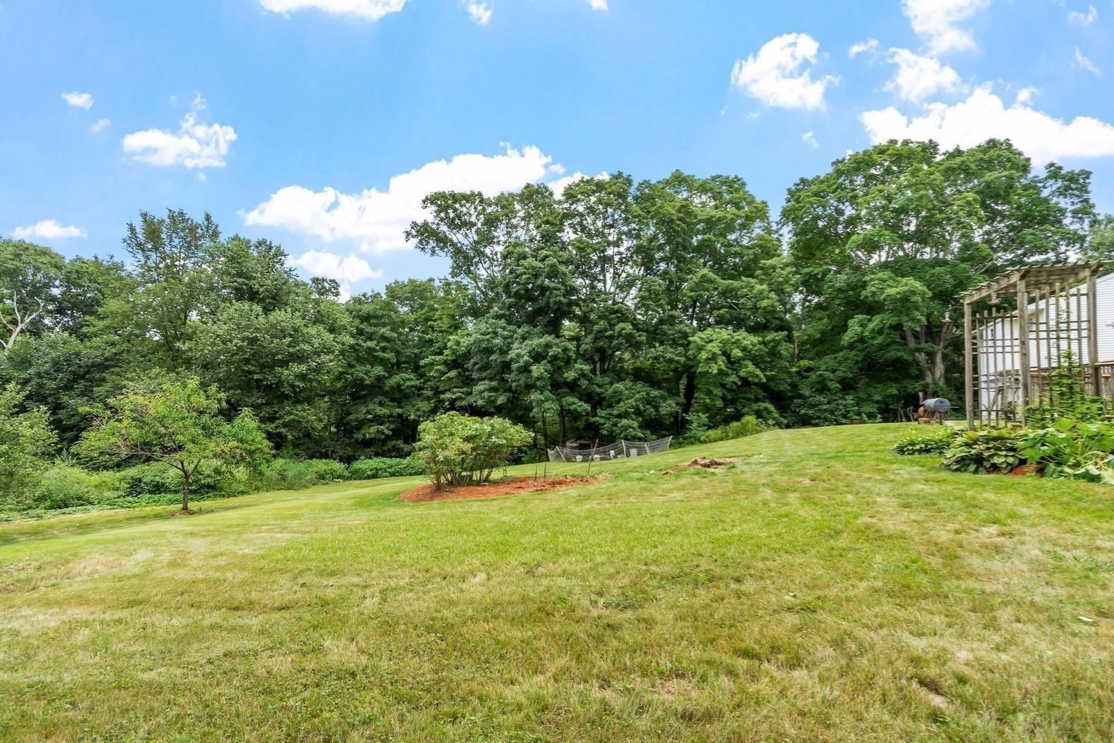 16-18 Curboy Rd Sturbridge — Photo 23 of 40