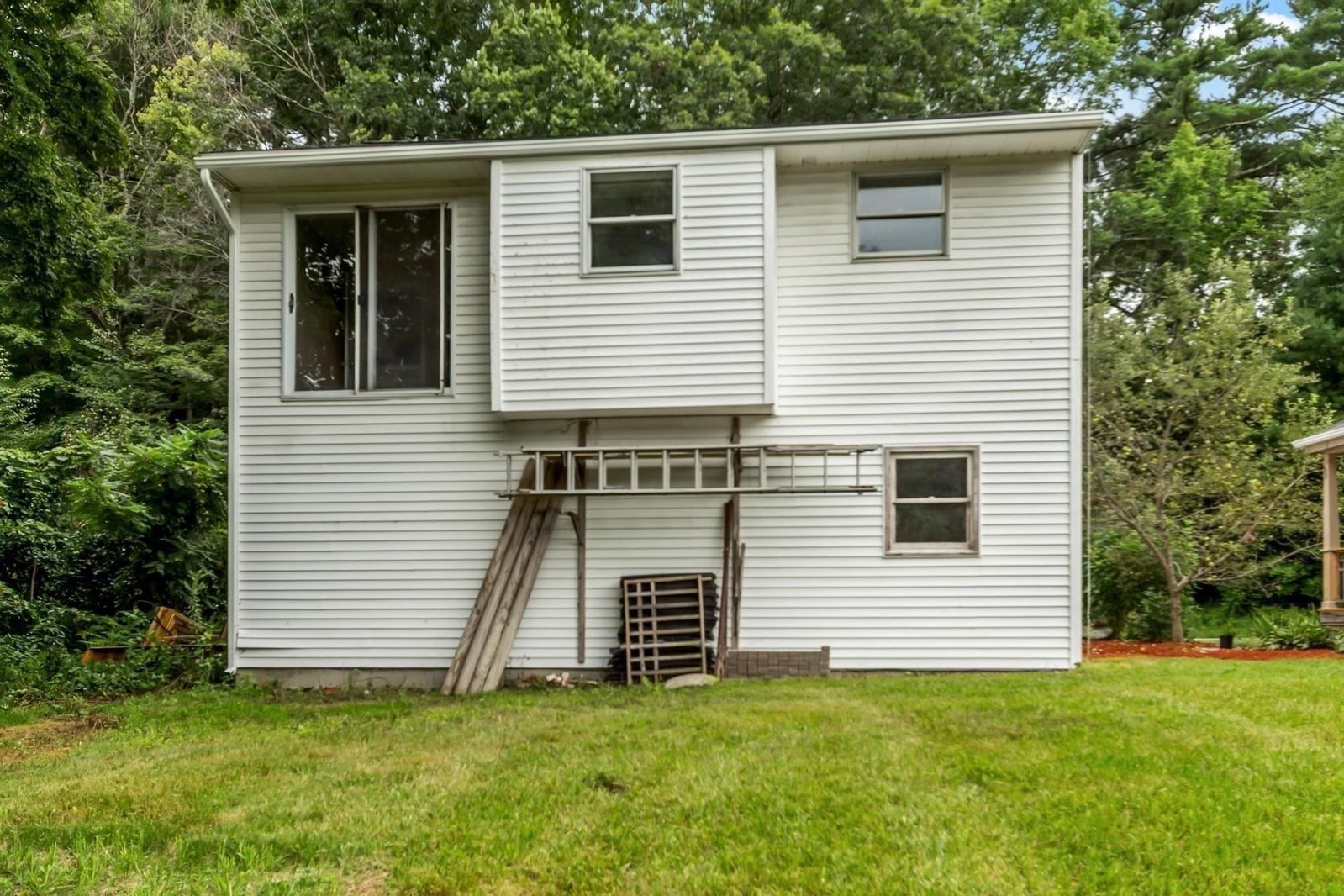 16-18 Curboy Rd Sturbridge — Photo 26 of 40