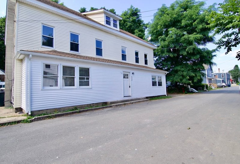 11-13 Webb Ct