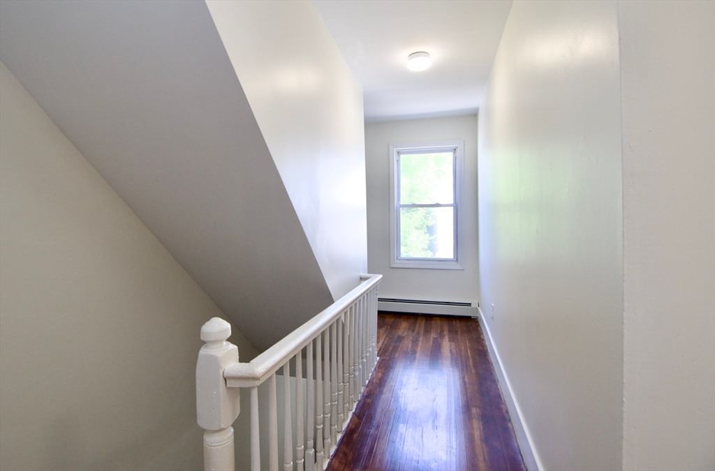 11-13 Webb Ct Ware — Photo 16 of 42
