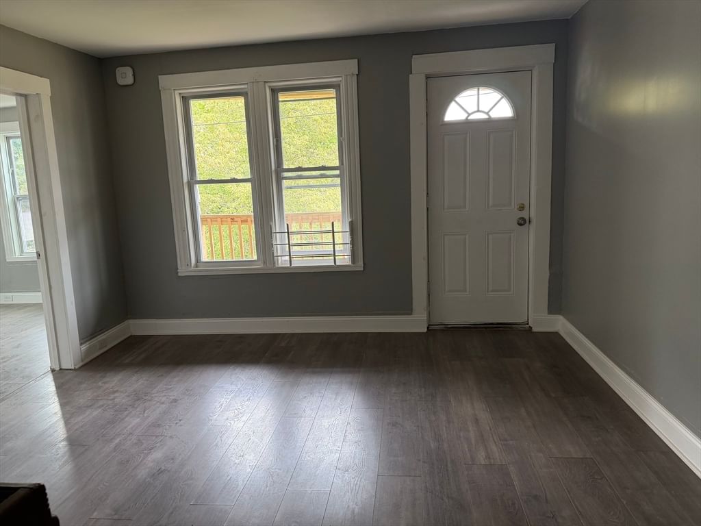 9 Henry St Southbridge — Photo 10 of 13