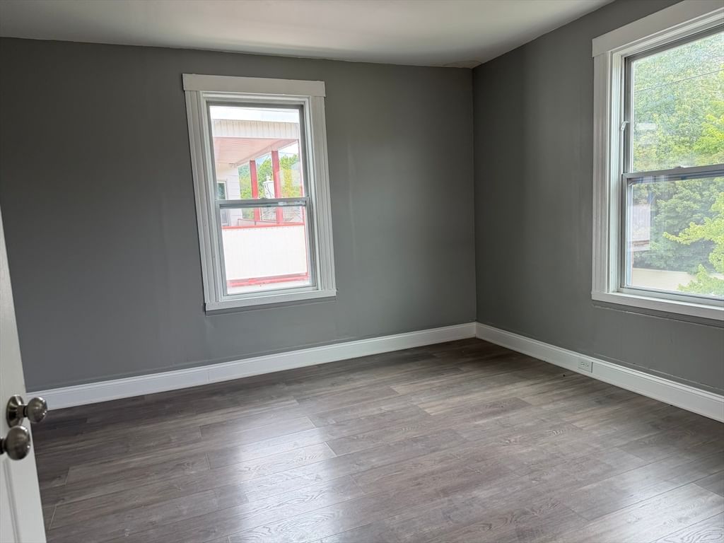 9 Henry St Southbridge — Photo 11 of 13