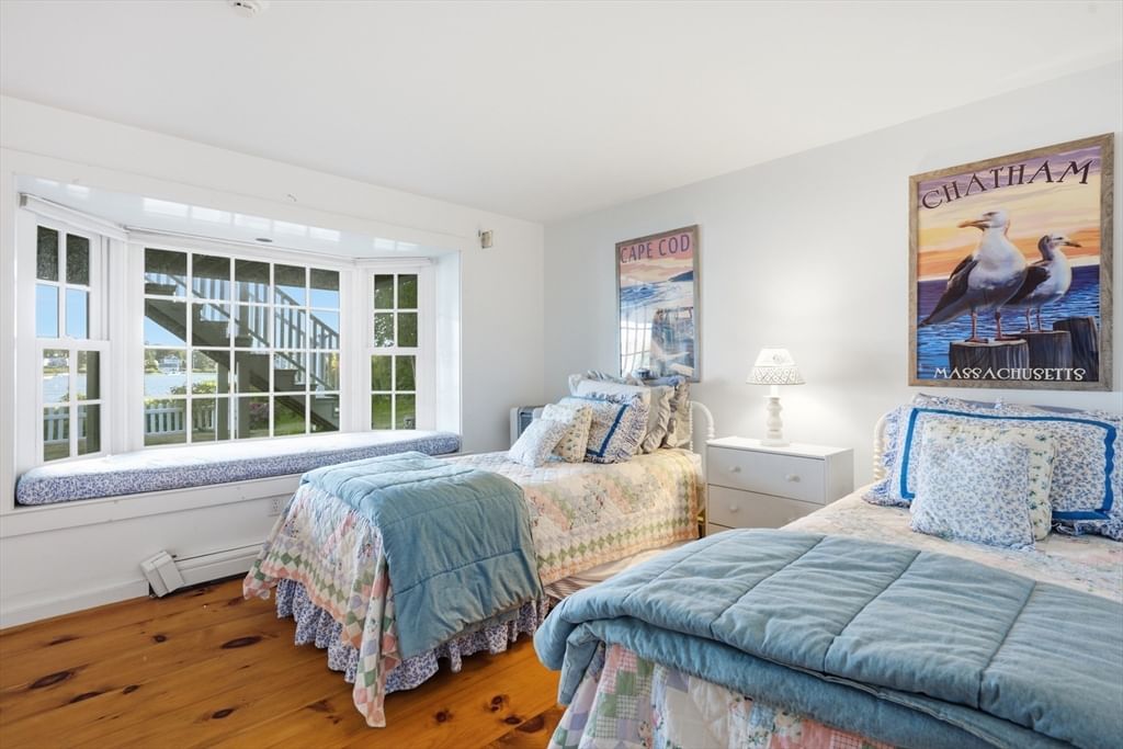 108 Queen Anne Road Chatham — Photo 13 of 21