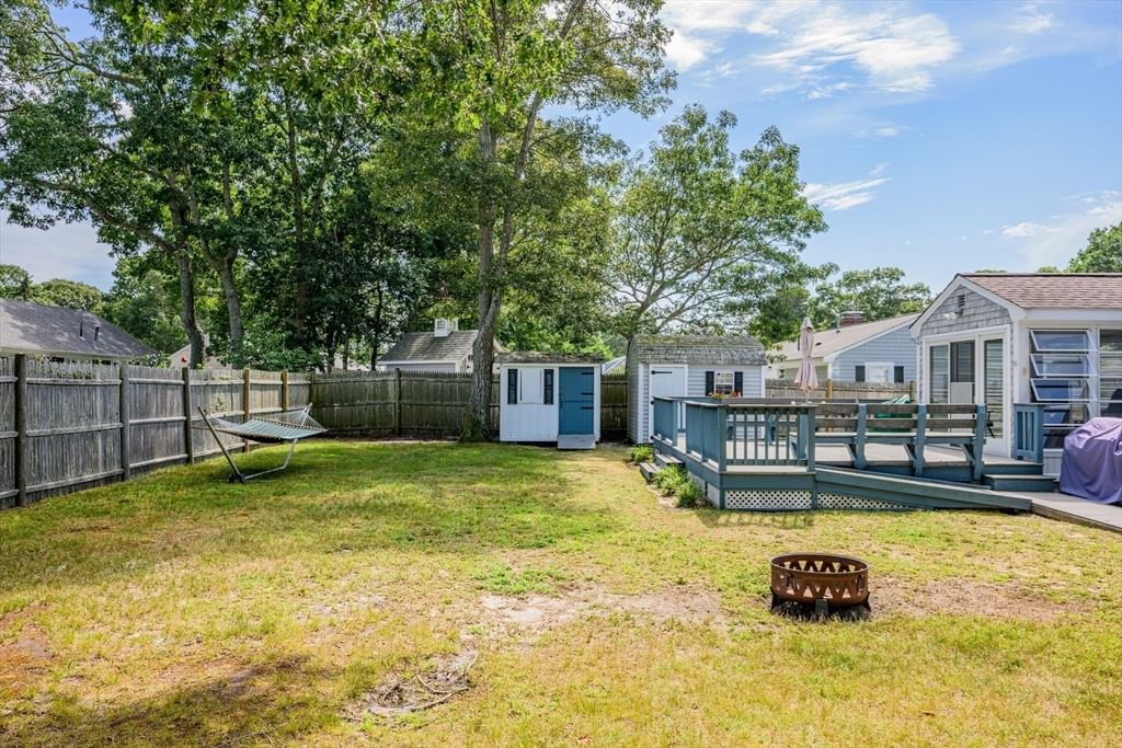 54 Holly Yarmouth — Photo 19 of 20