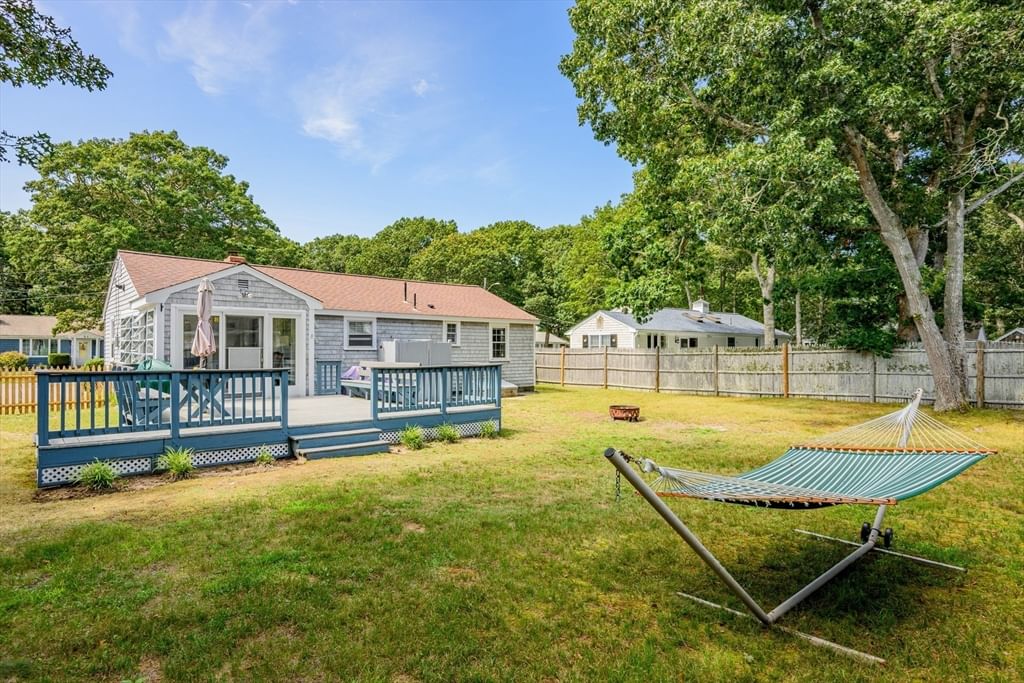 54 Holly Yarmouth — Photo 4 of 20