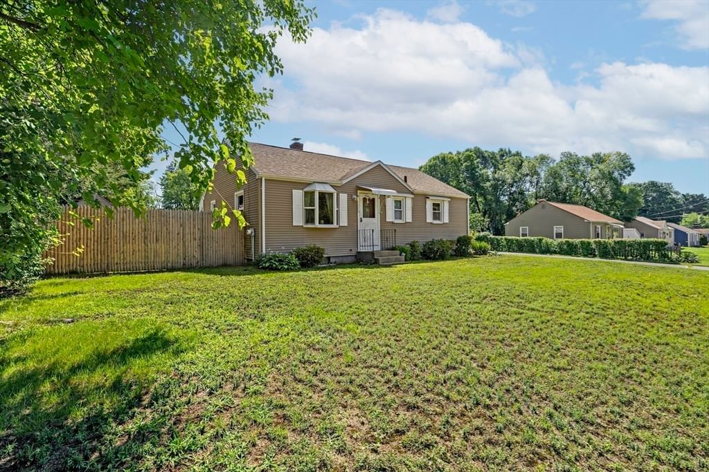 133 Denwall Dr Springfield — Photo 23 of 27
