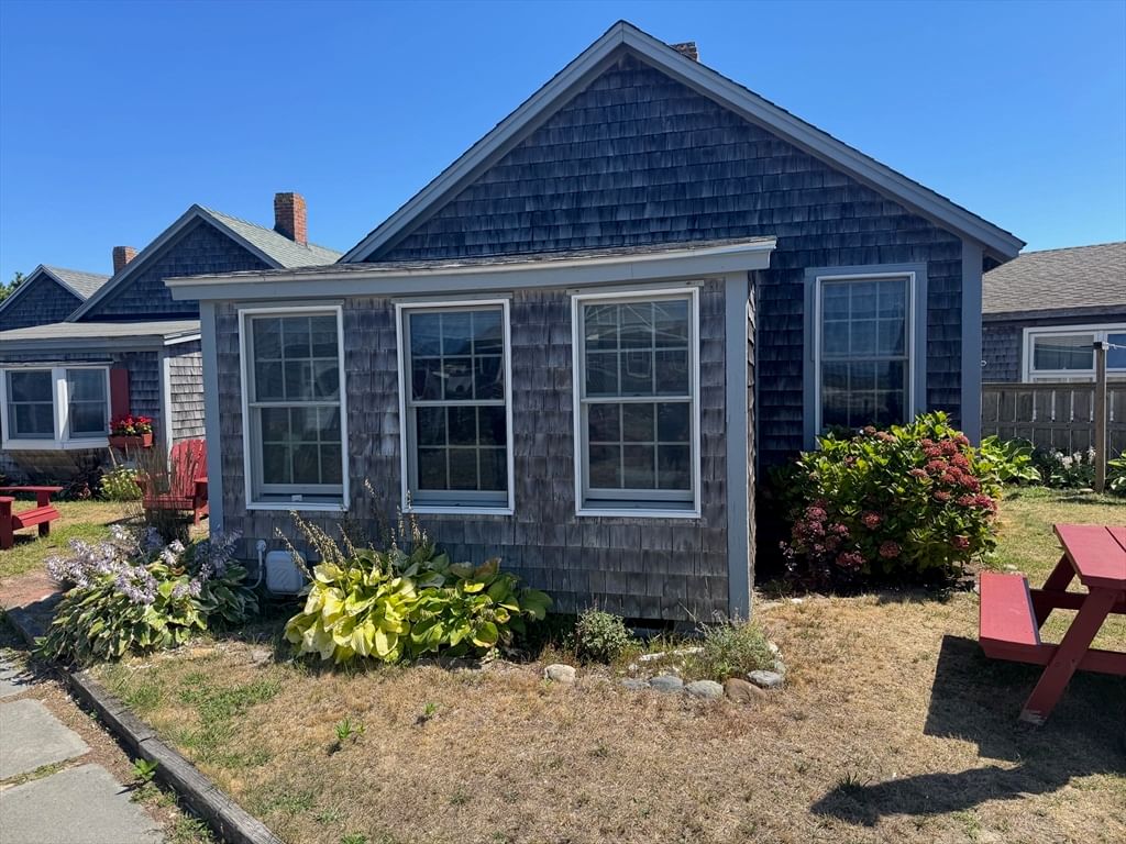 658 Shore Rd #8 Truro — Photo 9 of 29