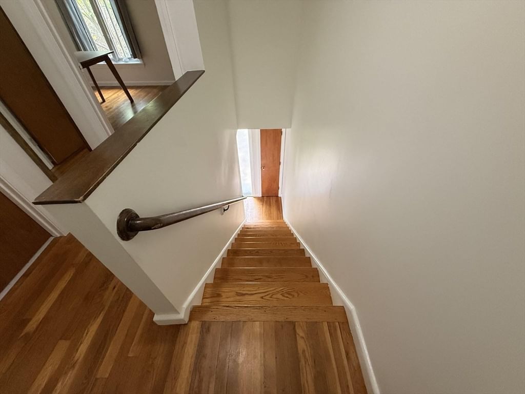 35 Webster Ct #35 Amherst — Photo 9 of 10