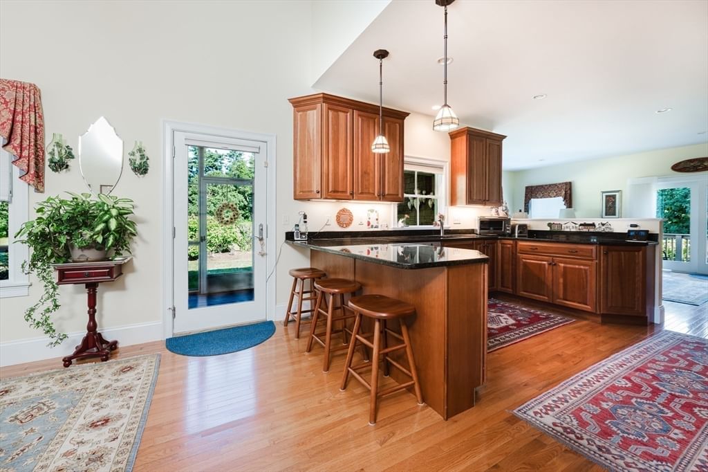 20 Hathaway Pond Circle #20 Rochester — Photo 10 of 38