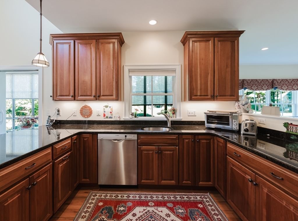 20 Hathaway Pond Circle #20 Rochester — Photo 12 of 38