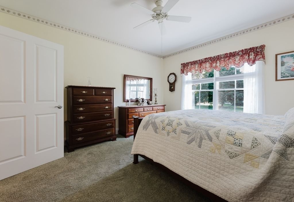 20 Hathaway Pond Circle #20 Rochester — Photo 16 of 38