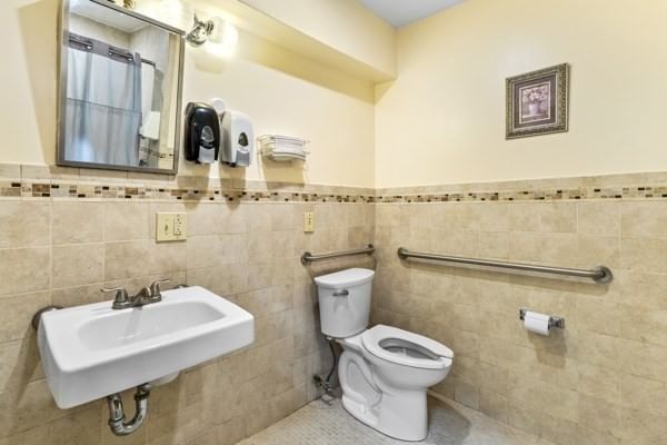 16 Pleasant Street Bridgewater — Photo 10 of 36
