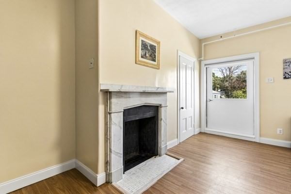 16 Pleasant Street Bridgewater — Photo 15 of 36