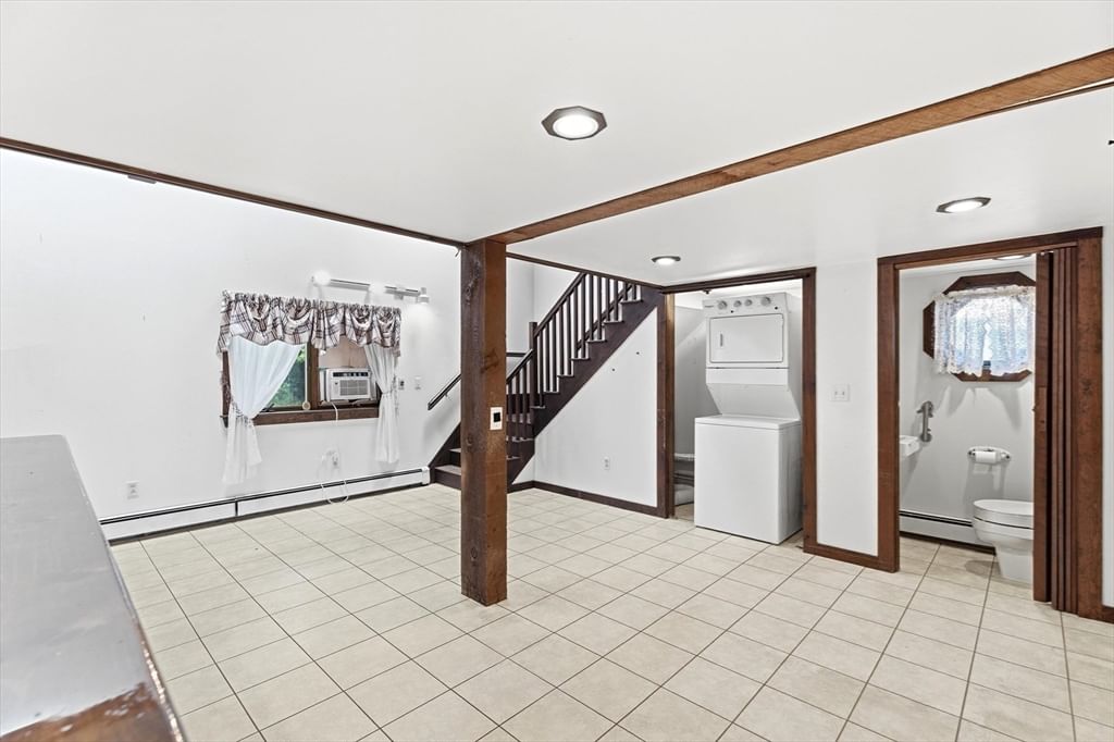 74-76 Hammond Street Rowley — Photo 5 of 33