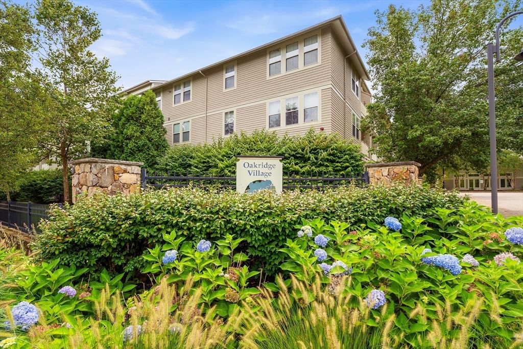 2-209 Harvest Drive